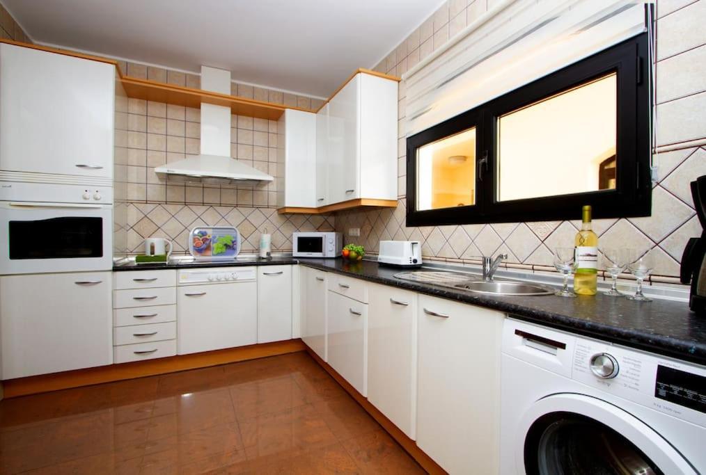 Riviera Park 2B, Central 2 Bed 푸에르토 델 카르멘 외부 사진
